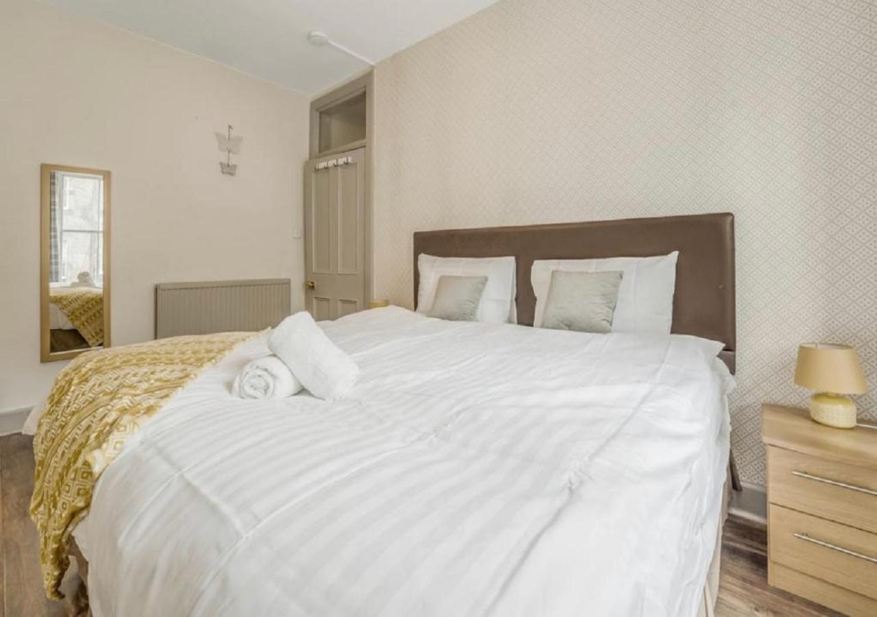 Castle View - 1 Bedroom - Heart Of The Famous Royal Mile & 1 Minute Walk To Castle Appartement *
