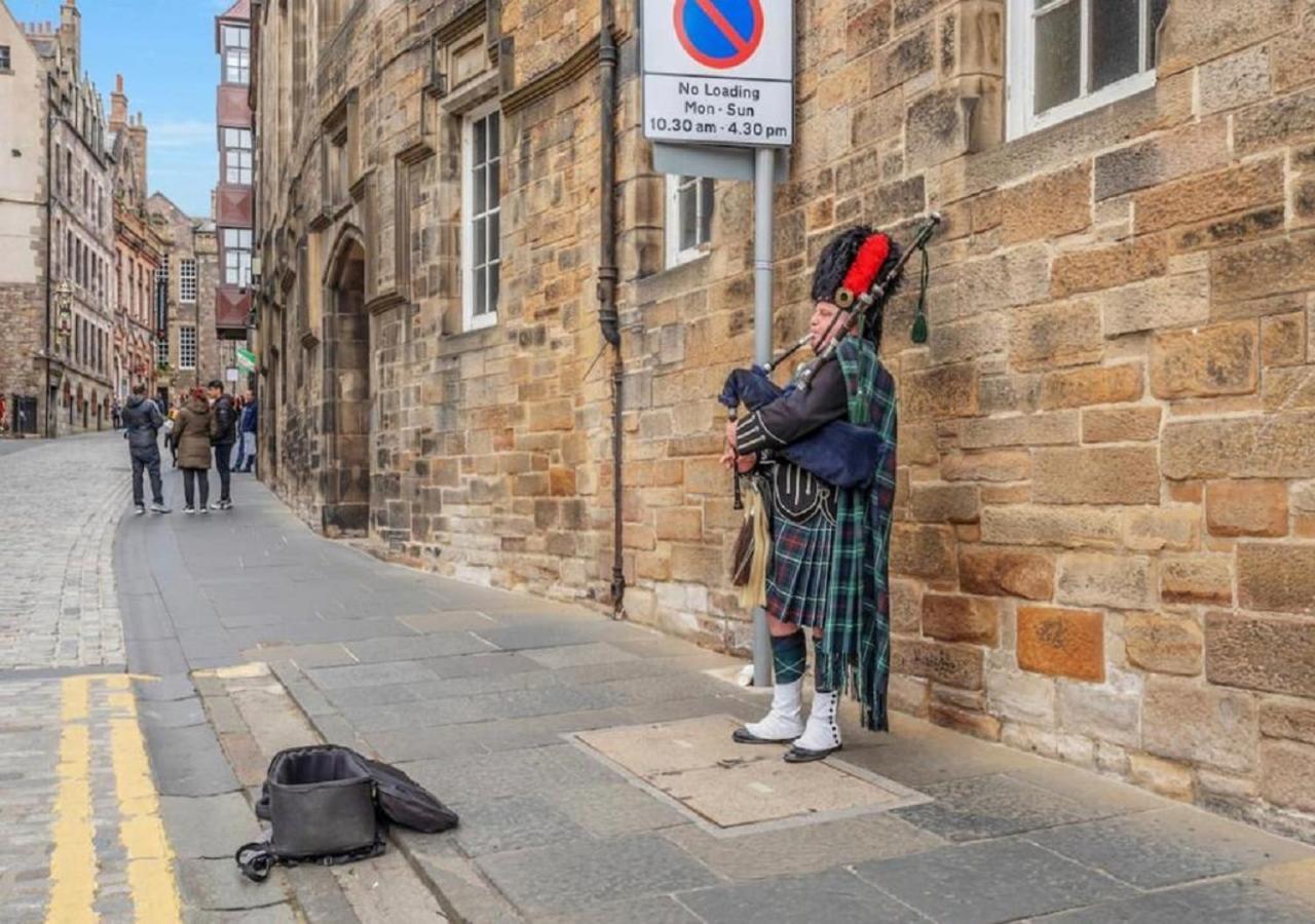Castle View - 1 Bedroom - Heart Of The Famous Royal Mile & 1 Minute Walk To Castle Appartement *
